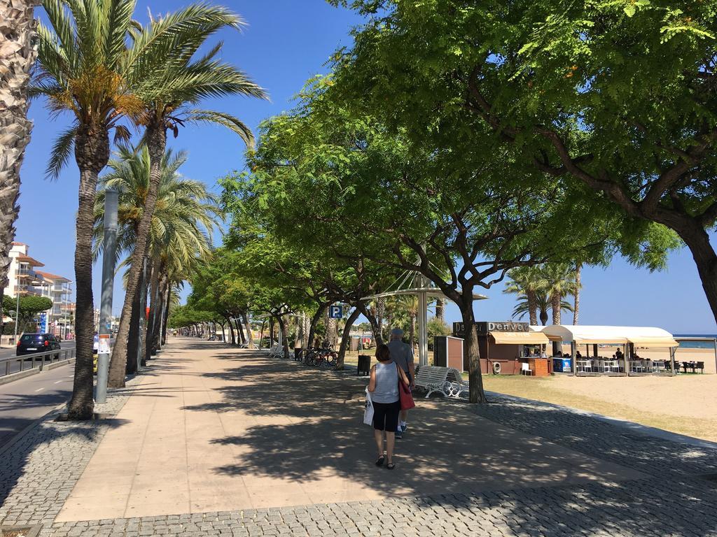 Apartments Gran Vp Cambrils Bagian luar foto