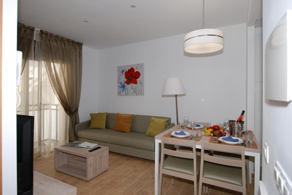 Apartments Gran Vp Cambrils Bagian luar foto